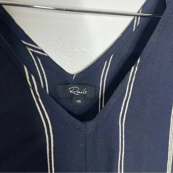 Rails Navy Stripe Sleeveless Belted Jumpsuit Size XS Revolve  Hallie - Picture 4 of 7